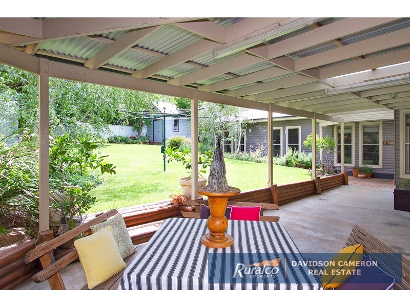 196A Carthage Street, Tamworth NSW 2340