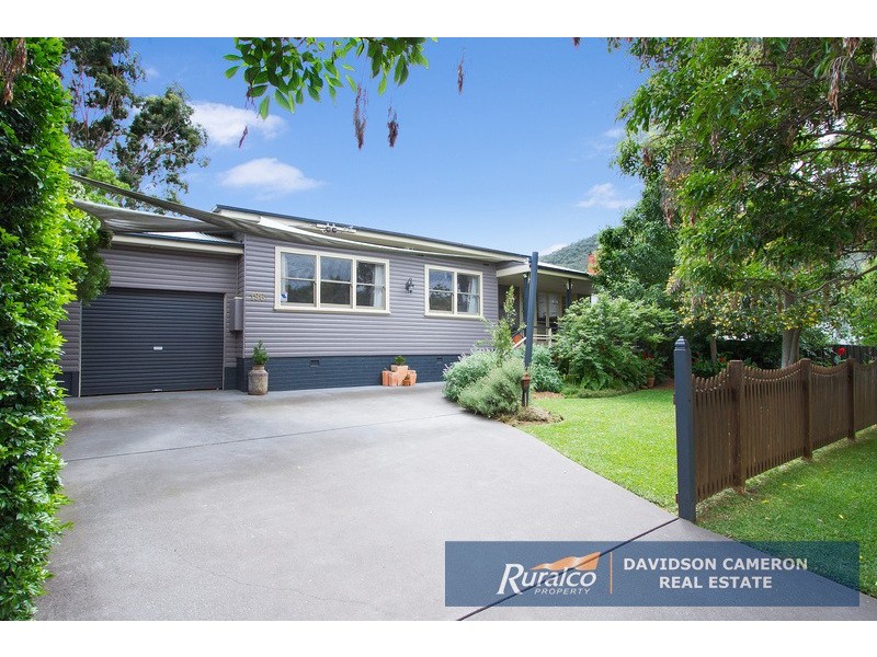 196A Carthage Street, Tamworth NSW 2340