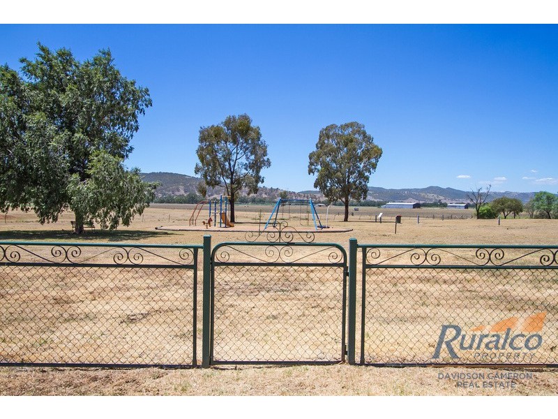 28 Harrier Parade, Tamworth NSW 2340