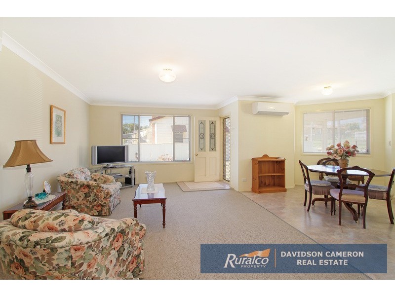 1/4 Burrell Street, Manilla NSW 2346