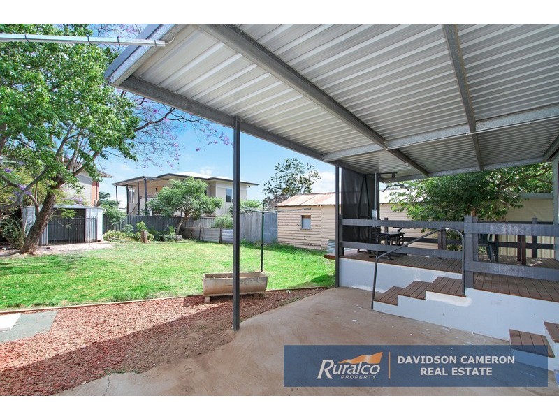 42 Robert Street, Tamworth NSW 2340