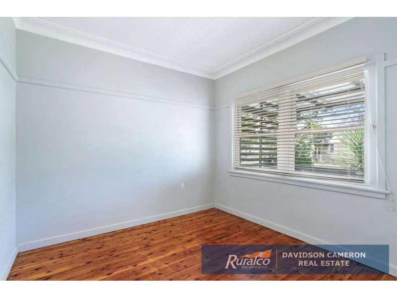 42 Robert Street, Tamworth NSW 2340