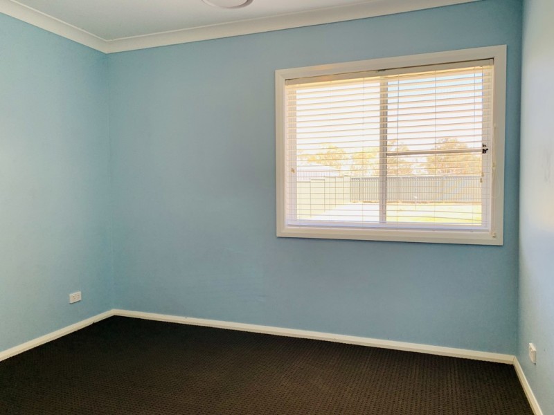 60 The Heights, Tamworth NSW 2340