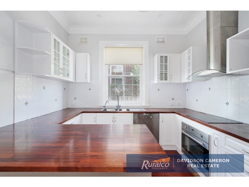 27 King Street, Tamworth NSW 2340