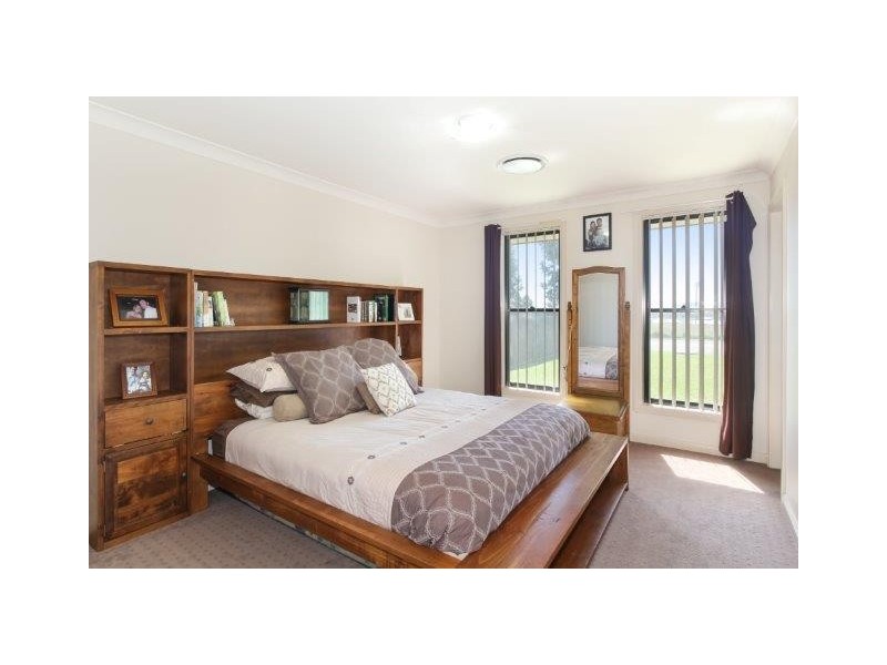 4 Emu Close, Calala NSW 2340