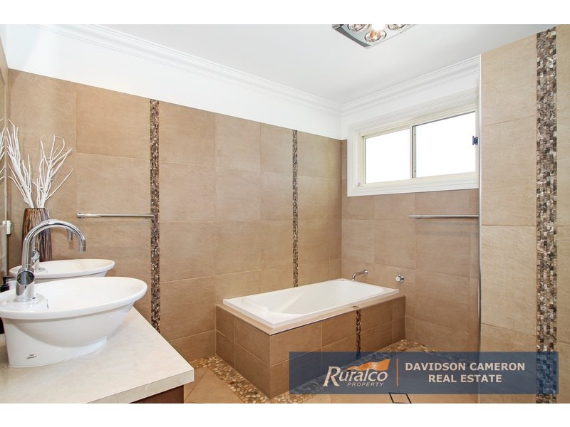 9 Terole Avenue, Tamworth NSW 2340