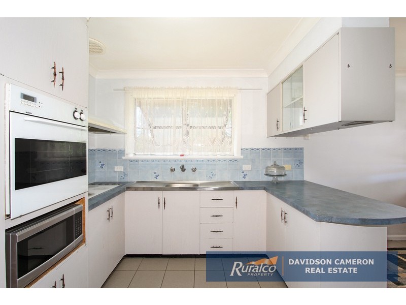 6 Kamilaroi Crescent, Manilla NSW 2346