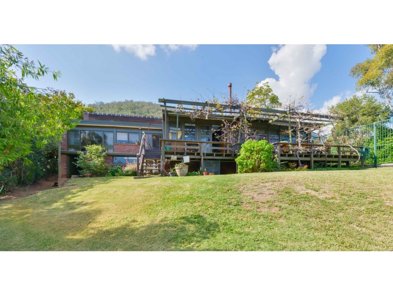 13 Warramunga Avenue, Tamworth NSW 2340