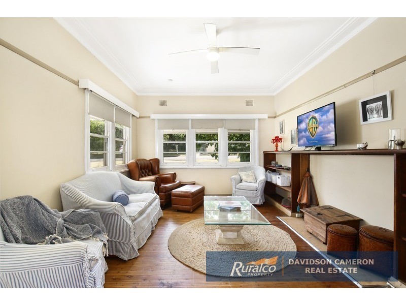 105 Rawson Avenue, Tamworth NSW 2340