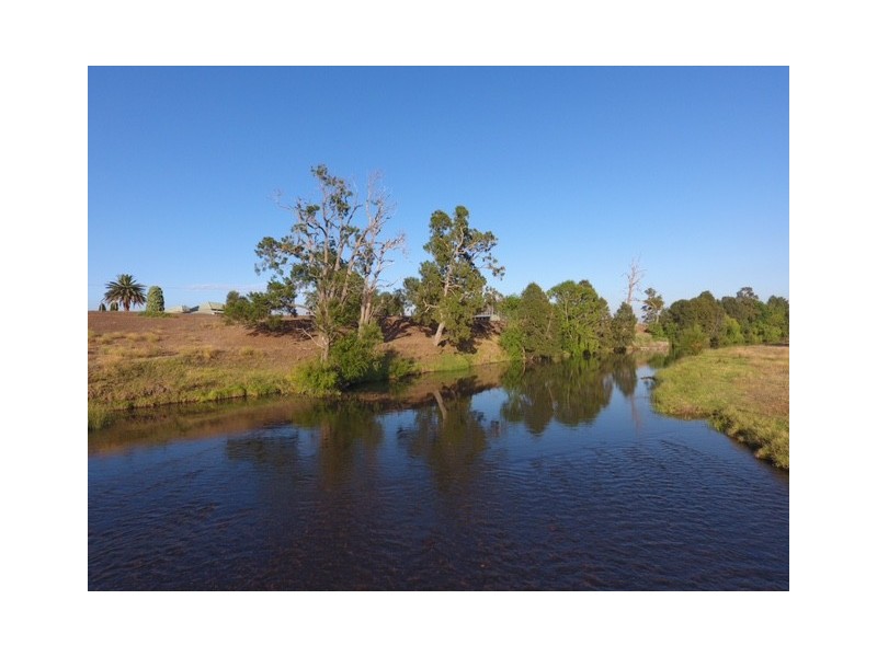 “Jansens” 63 Blairmore Lane, Aberdeen NSW 2336