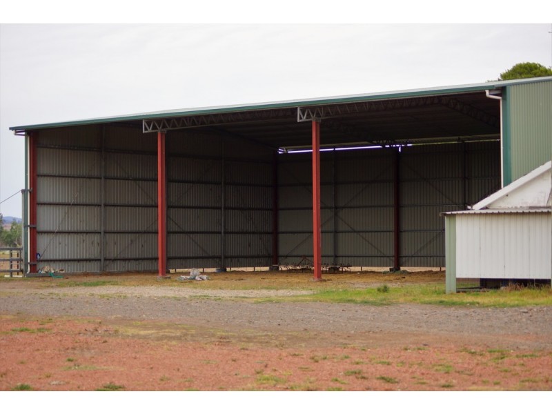 “Jansens” 63 Blairmore Lane, Aberdeen NSW 2336