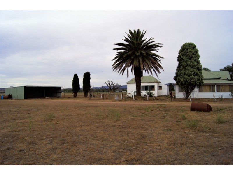 “Jansens” 63 Blairmore Lane, Aberdeen NSW 2336