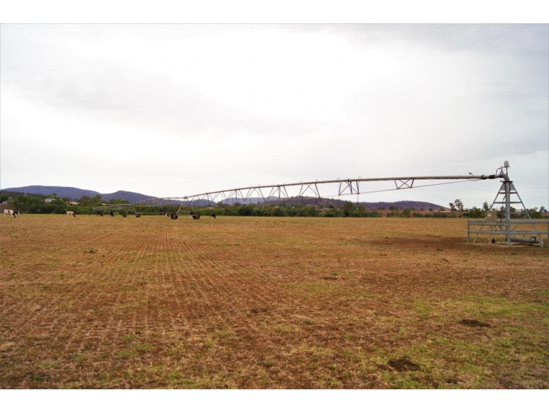 “Jansens” 63 Blairmore Lane, Aberdeen NSW 2336