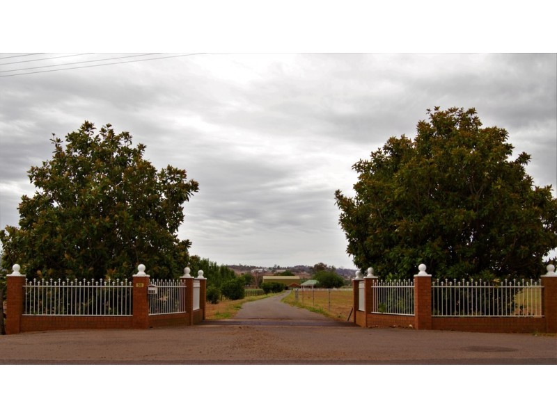 Narelle Park Segenhoe Road, Aberdeen NSW 2336