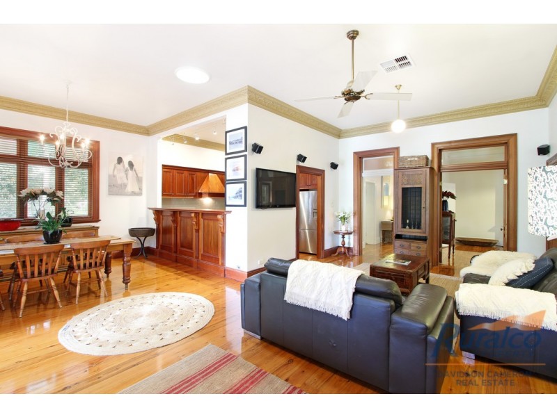 113 Carthage Street, Tamworth NSW 2340