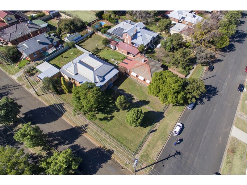 66 Upper Street, Tamworth NSW 2340