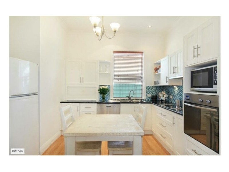 110 Denison Street, Tamworth NSW 2340