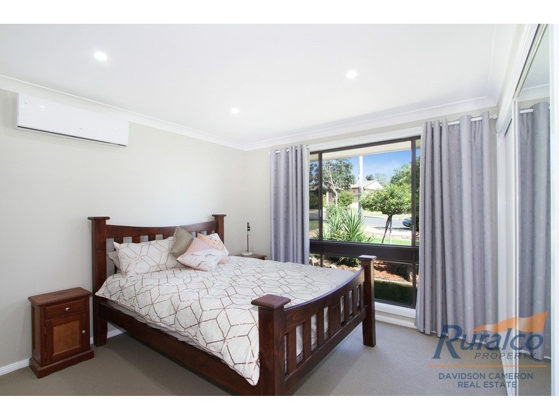 88 Harrier Parade, Tamworth NSW 2340