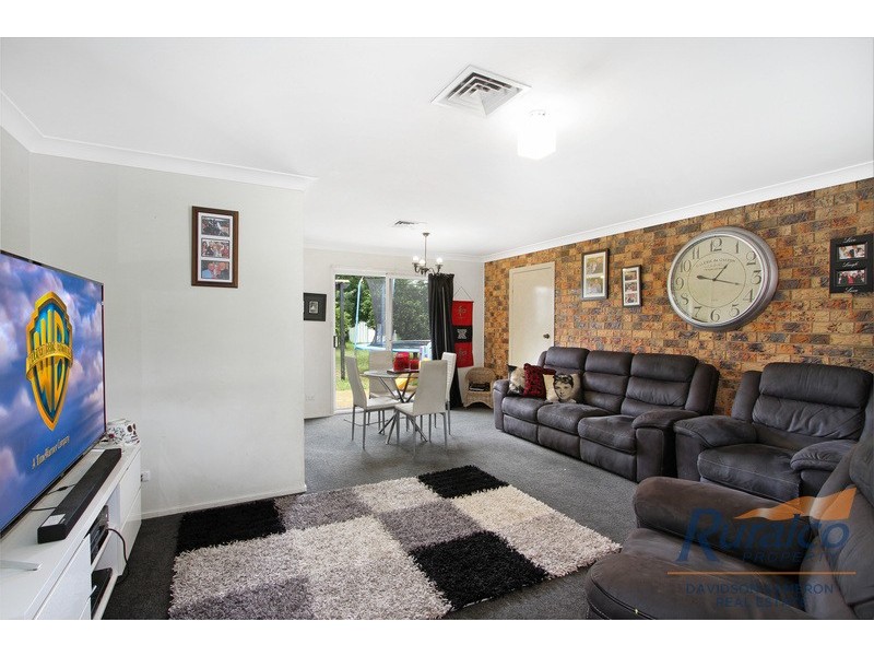 7 Mullumbimby Close, Tamworth NSW 2340