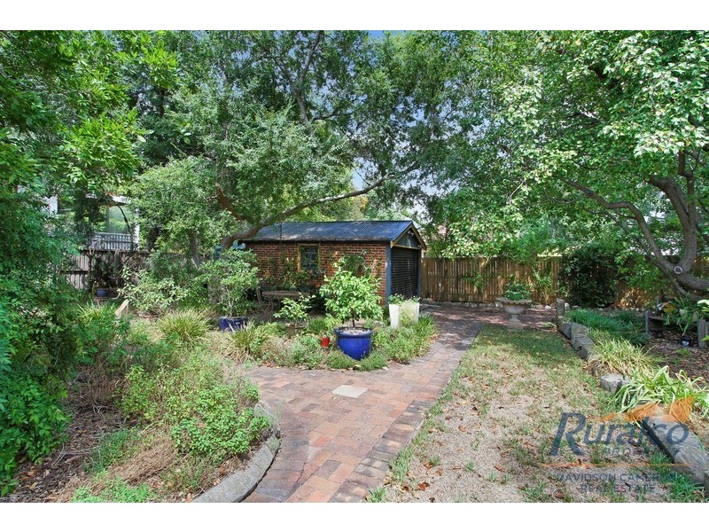 111 Carthage Street, Tamworth NSW 2340