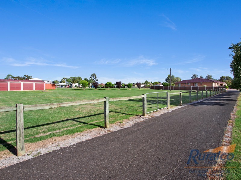 19a Kurrawan Street, Tamworth NSW 2340