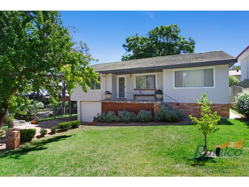 124 Fitzroy Street, Tamworth NSW 2340