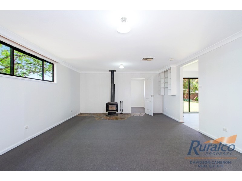 16 Kamilaroi Crescent, Manilla NSW 2346