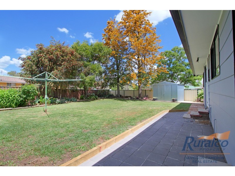 16 Kamilaroi Crescent, Manilla NSW 2346