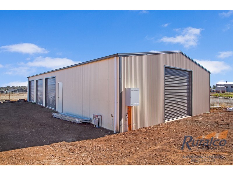 1 Bemboka Court, Tamworth NSW 2340