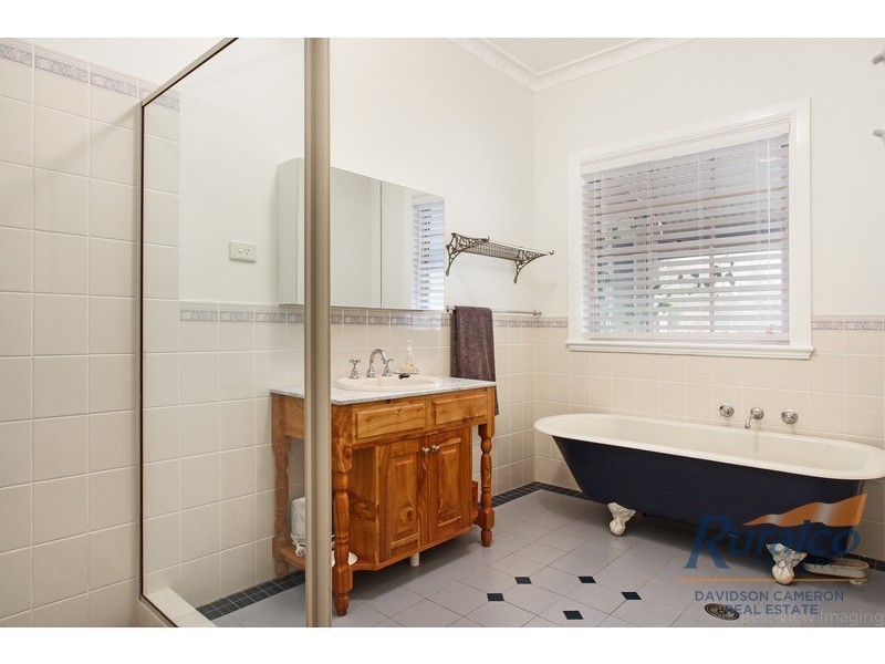 9 Ralfe Road, Tamworth NSW 2340