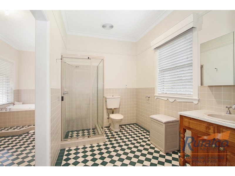 9 Ralfe Road, Tamworth NSW 2340