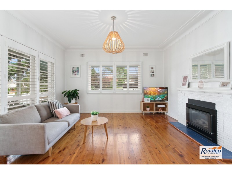 38 Raglan Street, Tamworth NSW 2340