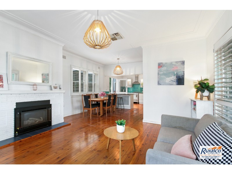 38 Raglan Street, Tamworth NSW 2340