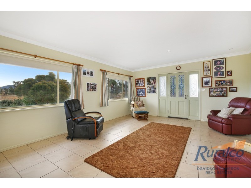 “Balaka” 42 Tanglewood Road, Kootingal NSW 2352