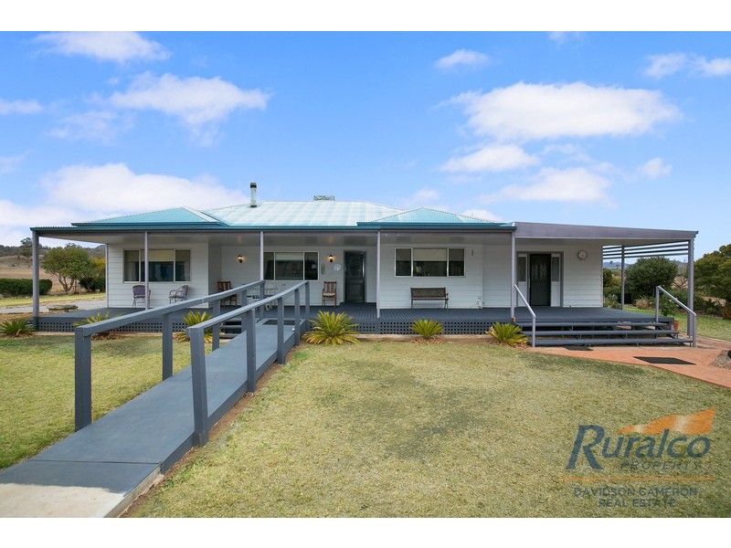 “Balaka” 42 Tanglewood Road, Kootingal NSW 2352