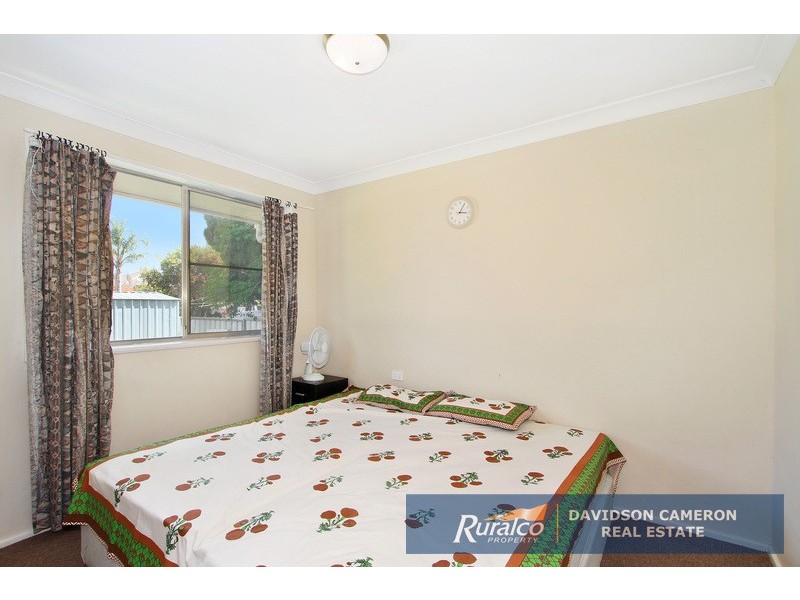 8 Robina Street, Tamworth NSW 2340