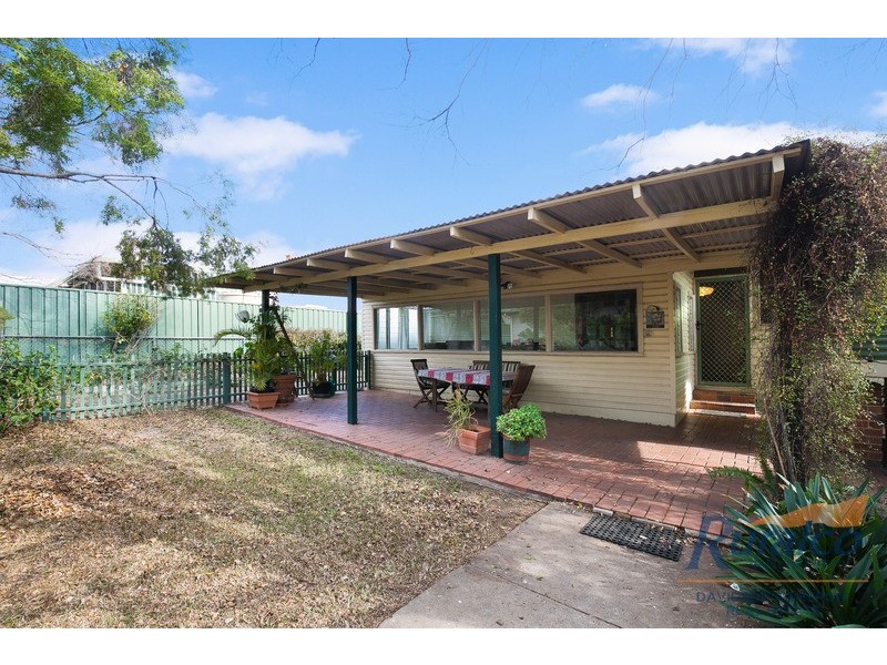 130 Denison Street, Tamworth NSW 2340