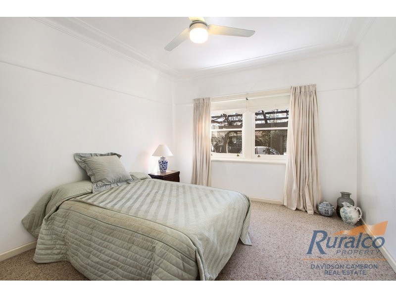 11 Russell Street, Tamworth NSW 2340