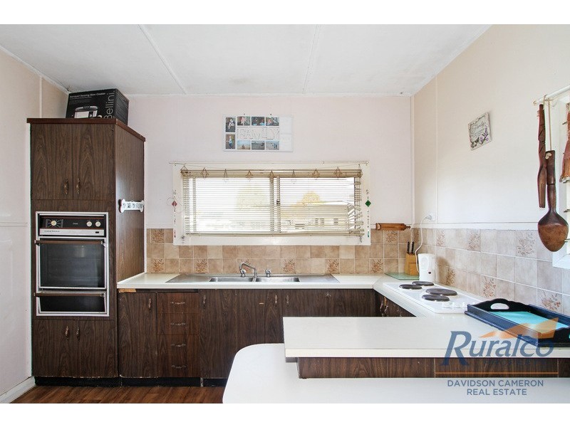 4 Cobley Avenue, Tamworth NSW 2340