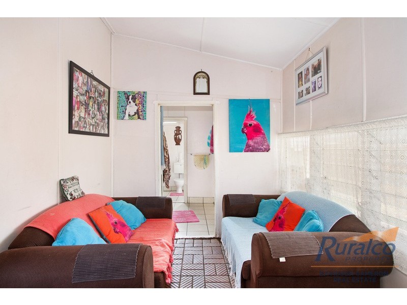 4 Cobley Avenue, Tamworth NSW 2340