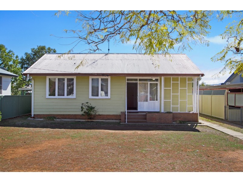 6 Susanne Street, Tamworth NSW 2340