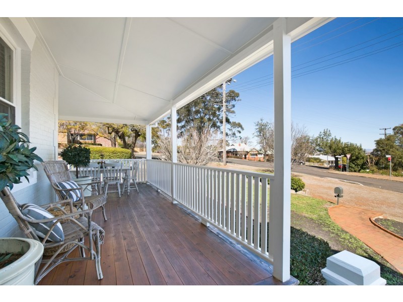 56 Raglan Street, Tamworth NSW 2340