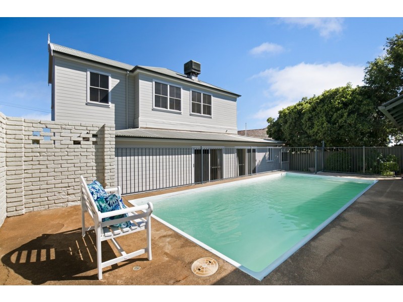 56 Raglan Street, Tamworth NSW 2340