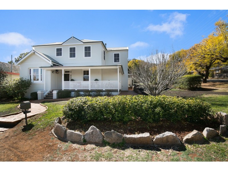 56 Raglan Street, Tamworth NSW 2340