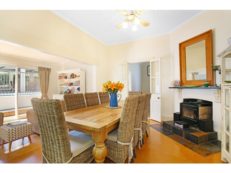 56 Raglan Street, Tamworth NSW 2340