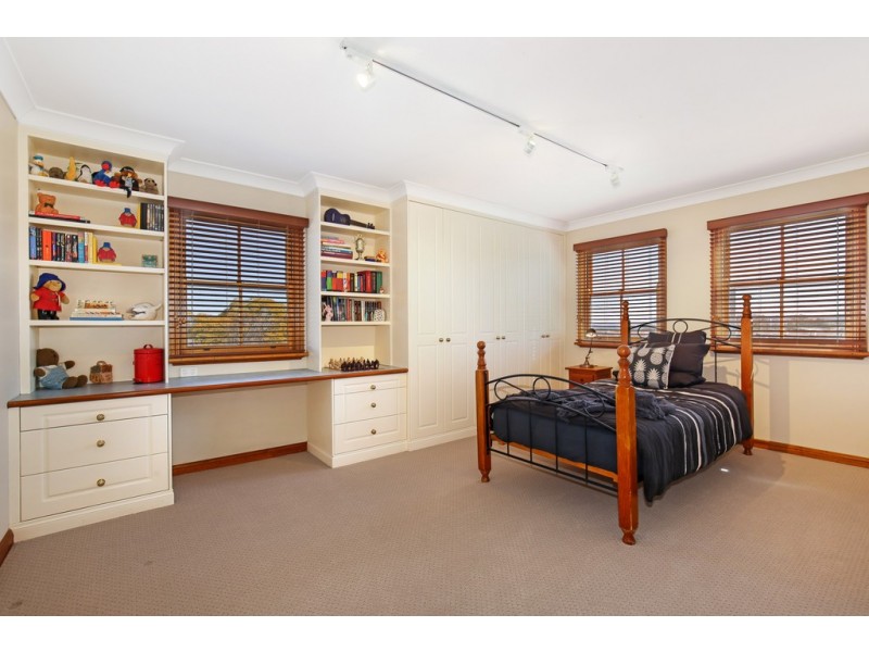 56 Raglan Street, Tamworth NSW 2340