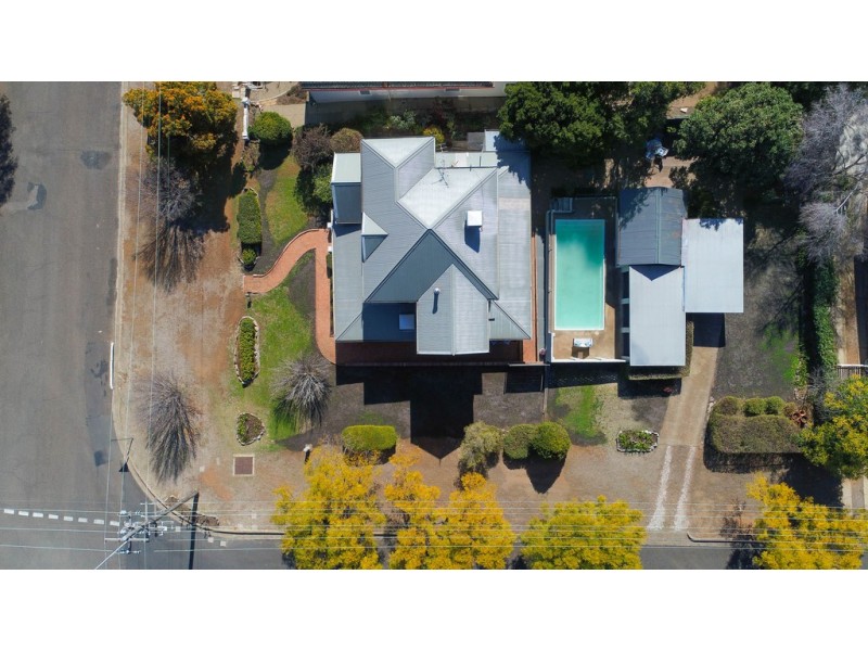 56 Raglan Street, Tamworth NSW 2340