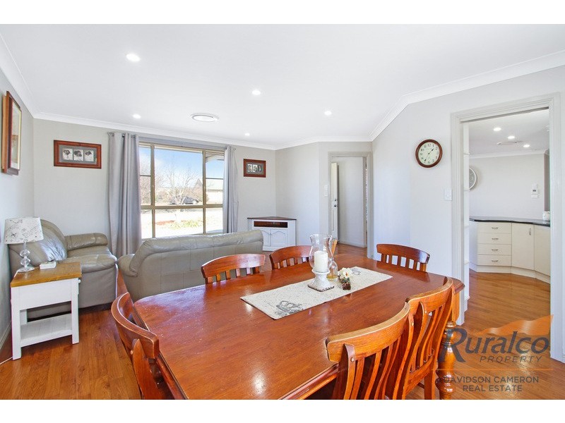 15 Palmer Drive, Tamworth NSW 2340