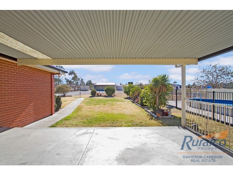 15 Palmer Drive, Tamworth NSW 2340