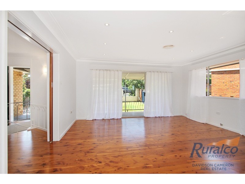 33 Johnston Street, Tamworth NSW 2340